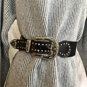 Stretch Western Style Rhinestone Buckled Belt